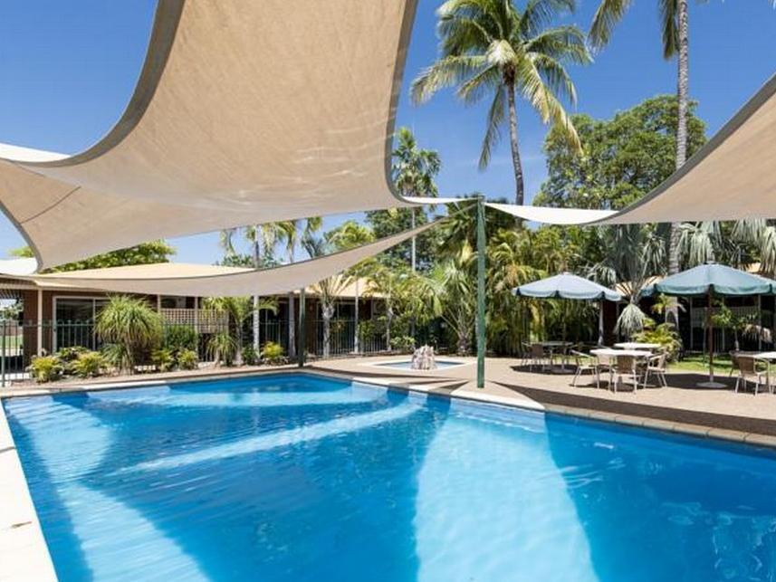 The Cambridge Kununurra Hotel Buitenkant foto
