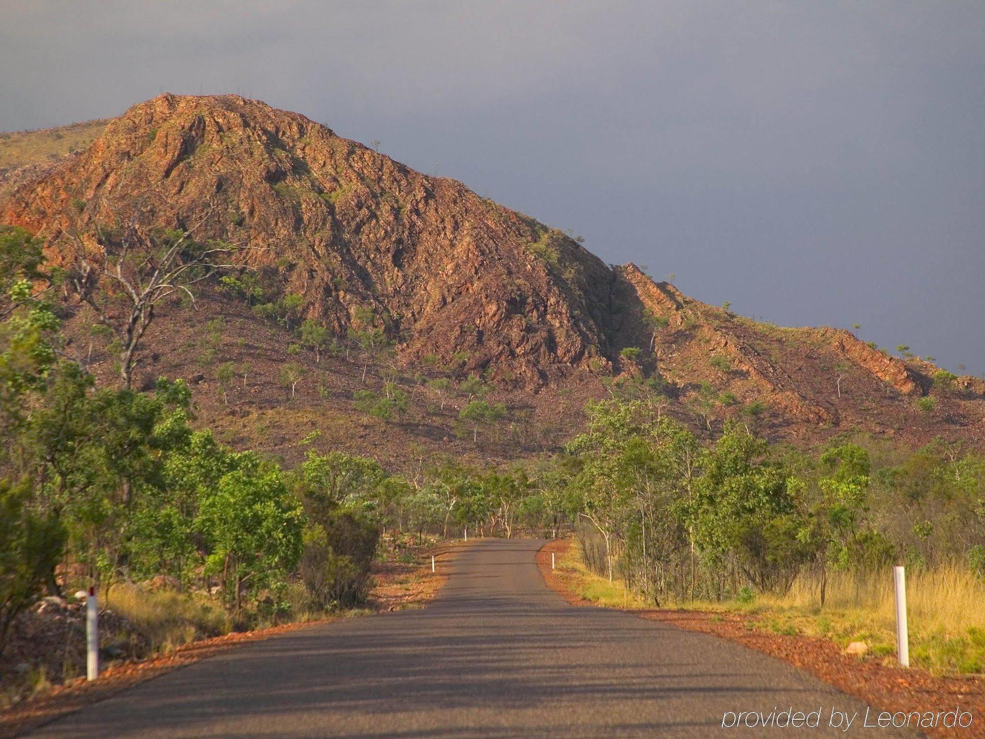 The Cambridge Kununurra Hotel Buitenkant foto