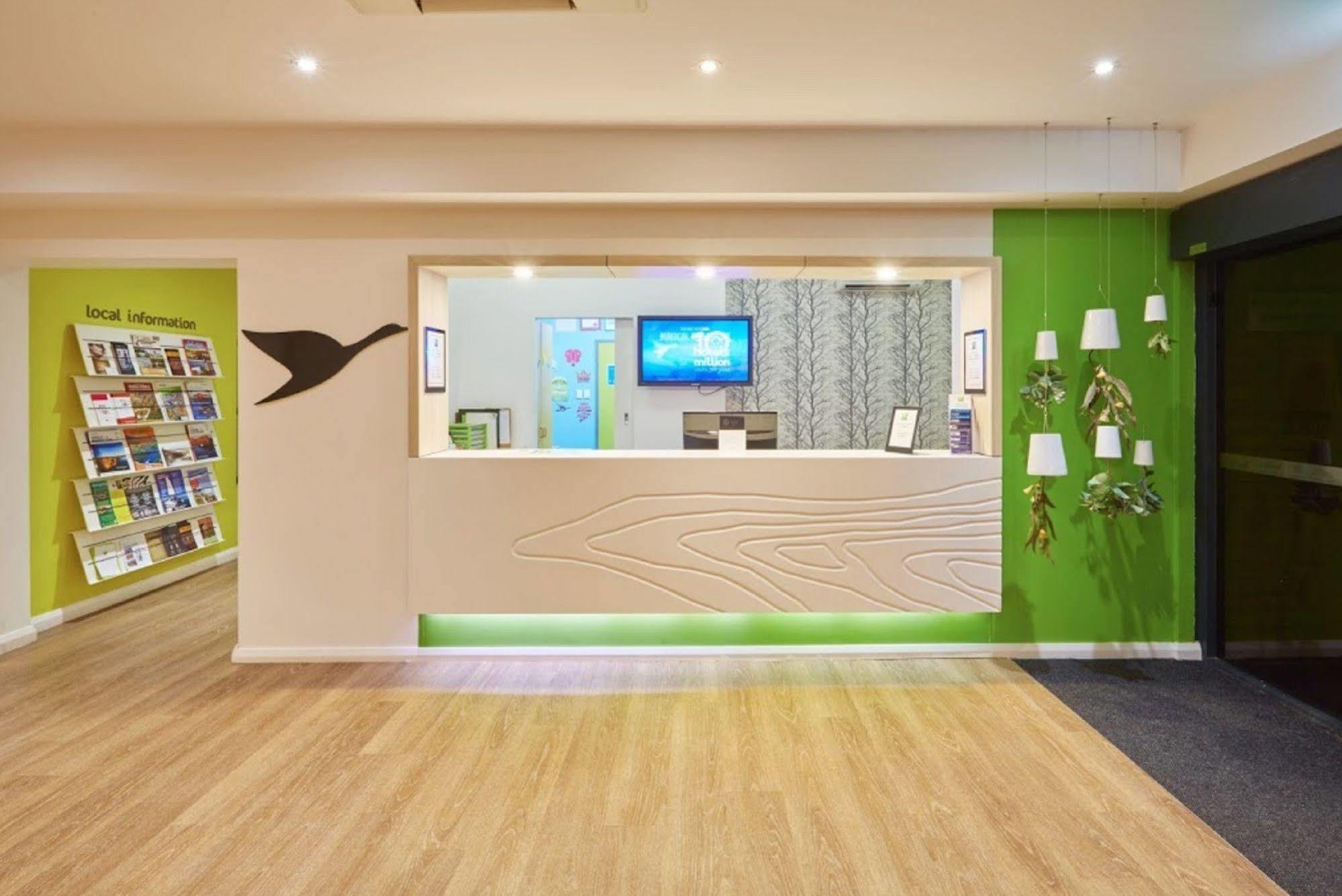 The Cambridge Kununurra Hotel Buitenkant foto